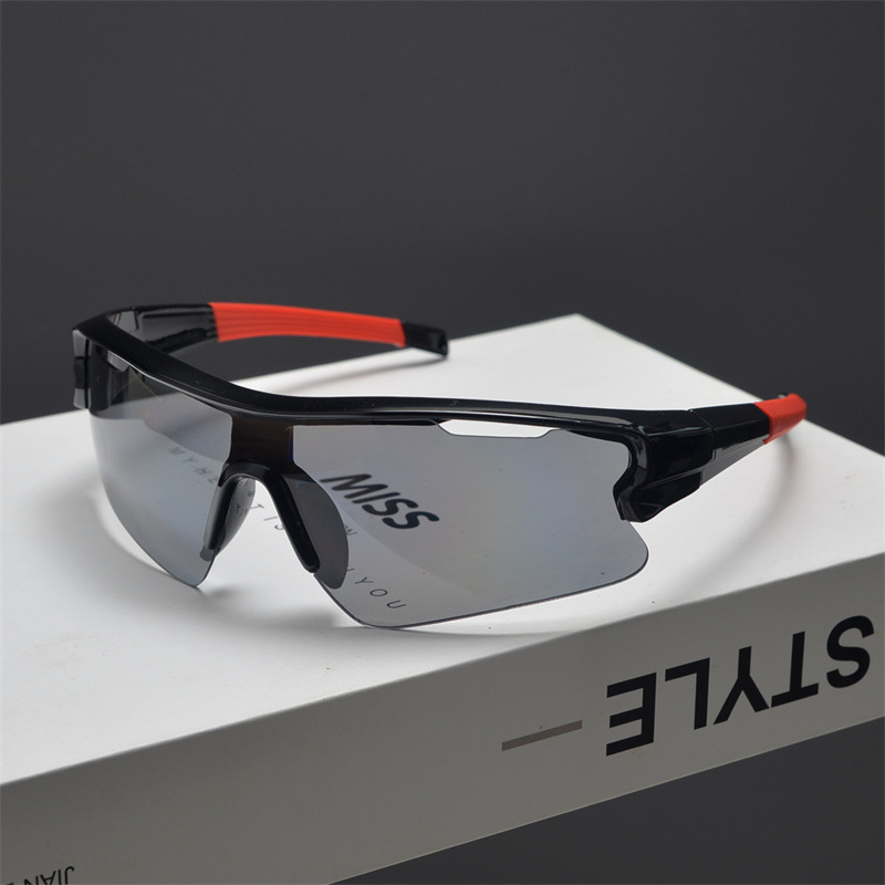 Nowe okulary przeciwsłoneczne  – Sunglasses Uv400 recenzja i cena